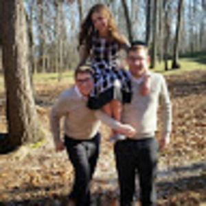 Meet your Posher, Miriam